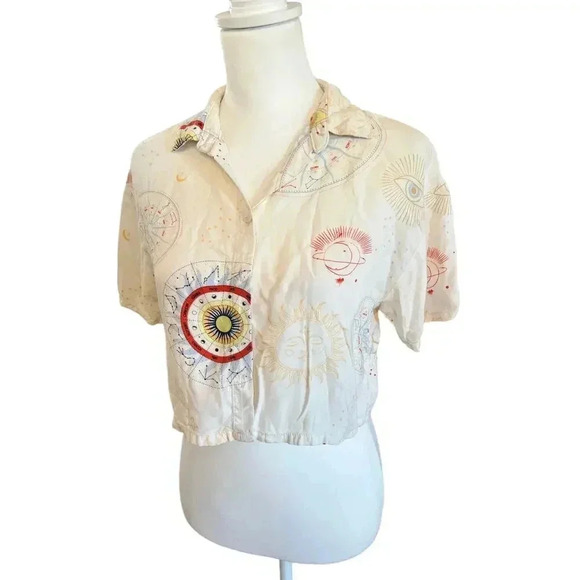 forever 21 crop short sleeve button up astrology design womens size small - Picture 2 of 9